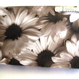 Daisy Jewelry Holder Flower Key Rack Black and White Daisies, Flowers, Sunflowers, Silhouette, Gray, Charcoal, Garden, Floral Blooms Daisy image 5