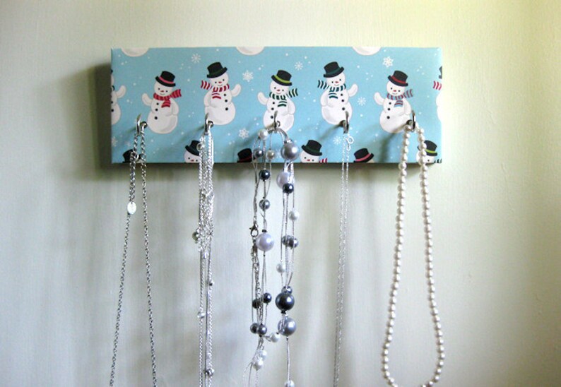 Stocking Holder, Key Rack and Jewelry Holder Christmas, Holiday, Scarves, Snowflakes, Stocking Hangers, Red and Green Snowmen image 4