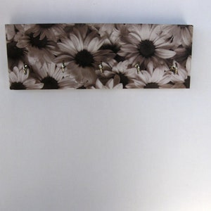 Daisy Jewelry Holder Flower Key Rack Black and White Daisies, Flowers, Sunflowers, Silhouette, Gray, Charcoal, Garden, Floral Blooms Daisy image 2