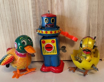 Vintage Japanese Tin Wind-Up Toy Lot - Mid-Century Mechanical Robot, Mallard Duck & Hatching Chick - Set of 3