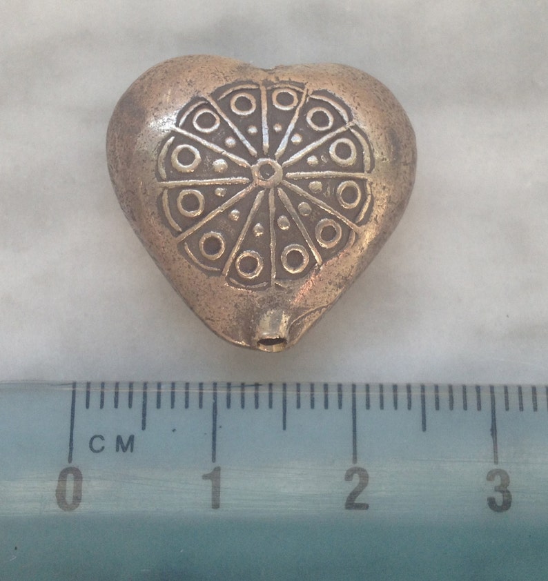 HT-118 Thai Hill Tribe Fine Silver Heart Bead or Pendant