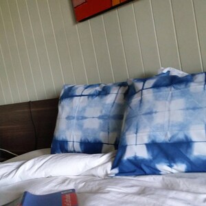 Set of 2 Itajime Shibori Pillowcases image 7