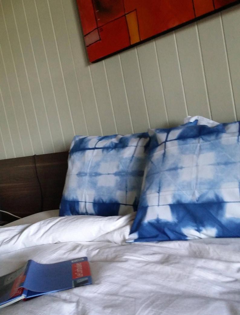 Set of 2 Itajime Shibori Pillowcases image 7