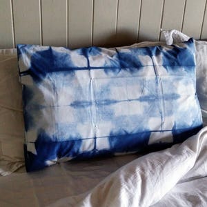 Set of 2 Itajime Shibori Pillowcases image 4