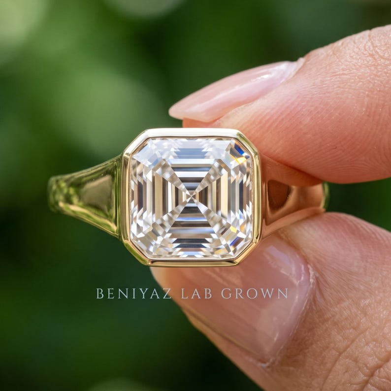 Asscher Cut Ring