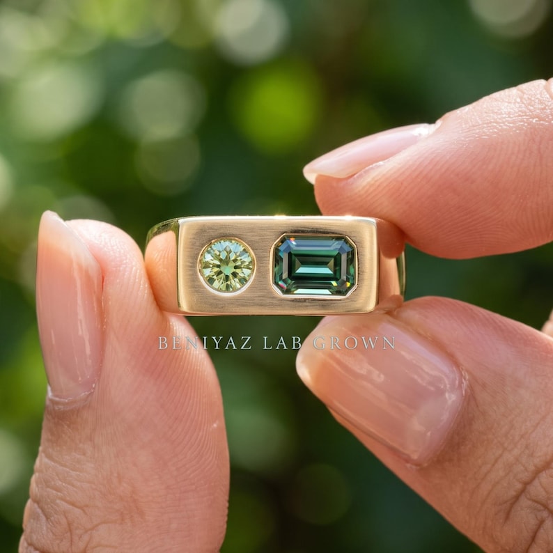 Teal Sapphire Signet Ring