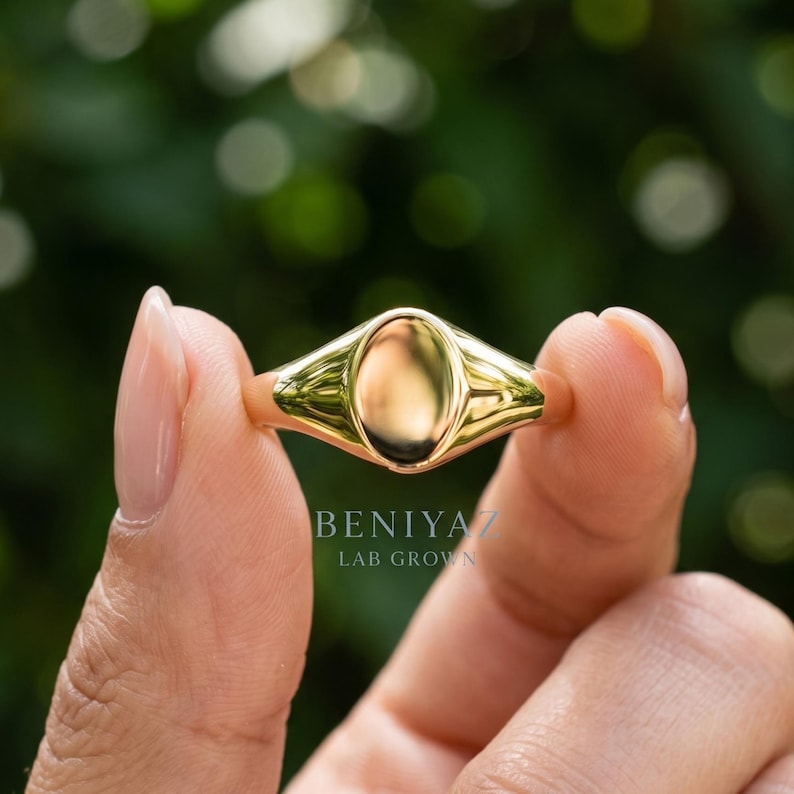 Gold Signet Ring for Women, Dainty Pinky Signet
