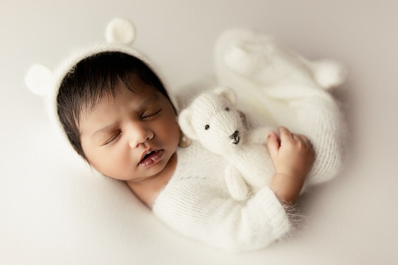 Lovie recién nacido, accesorio fotográfico para recién nacidos, oso de punto Lovie, accesorio para bebés recién nacidos de osito, Angora Teddy Lovie, accesorio fotográfico para recién nacidos imagen 10
