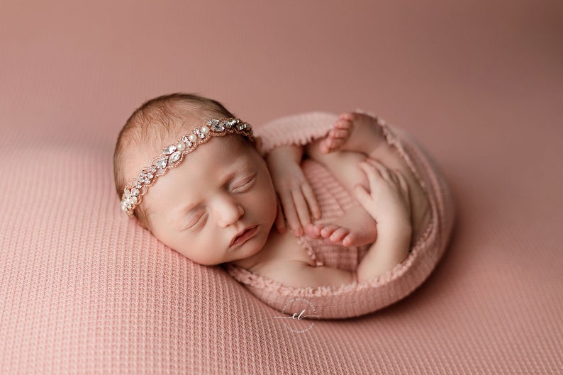 Olivia Textured Knit Wrap, Pink Knit Wrap, Pink Newborn Wrap, Pink Stretch Wrap, Newborn Photo Prop, Textured Stretch Wrap 2 colors peachy pink