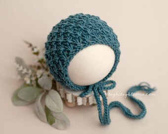 Rori Newborn Bonnet, Textured Baby Bonnet, Soft Baby Bonnet, Unisex Newborn Bonnet, Newborn Textured Bonnet, Newborn Hand Knit Bonnet