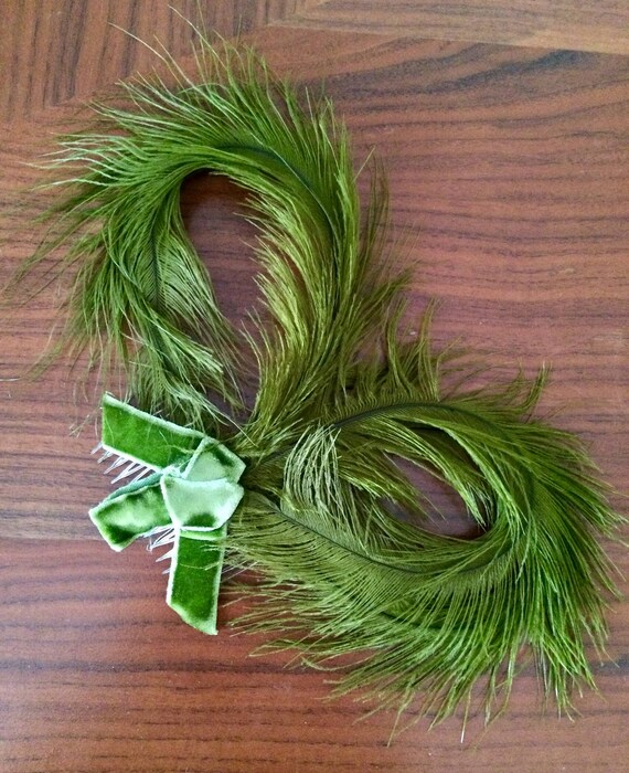 Vintage 1940's 1950's Green Feather Hair Comb Fasc