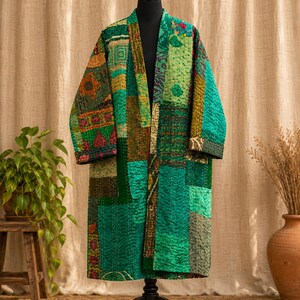 Bata Kantha Patchwork hecha a mano: Kimono bohemio suave de algodón acolchado