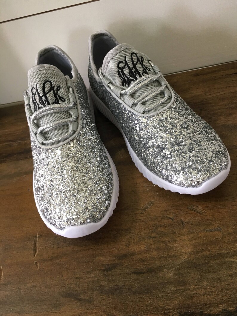 womens nike shoes glitter
