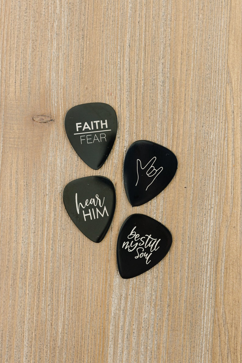 I Love You Guitar Pick, ILY Sign Language Guitar Pick For Him, Stocking Stuffer For Him, Sign Language Guitar Pick, Guitar Gift, Father Gift image 7