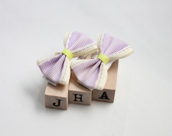 Baby girl hair clips - pale purple bow