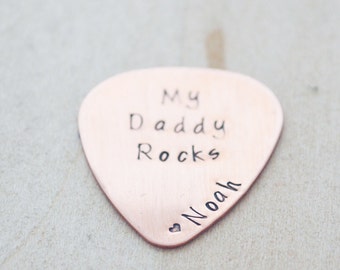 Custom Guitar Pick - My Daddy Rocks Dad Guitar Pick - Hand Stamped Personalized Guitar Pick - Gift for Dad - Personalized Name