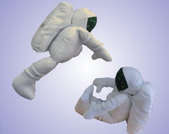 Naaipatroon voor een astronaut Major Tim van pcbangles, bedrukte stoffen pop