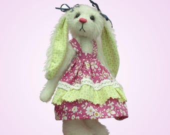 Naaipatroon voor een knuffelkonijntje Sasha van pcbangles