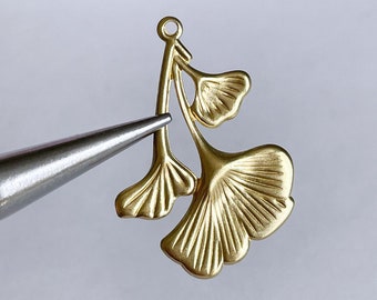 brass orchid charm ginkgo flower charm vintage style lily finding floral jewelry earring supply art nouveau, x 2 pcs