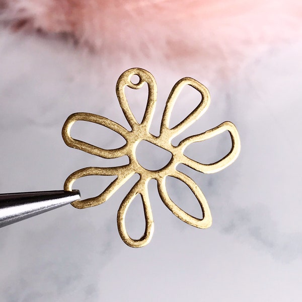 small brass flower charm flower pendant brass floral daisy jewelry finding vintage style earring supply, x 6 pcs