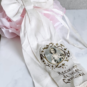 vintage communion ribbon bow Spanish first holy communion arm band white cream with child Jesus image