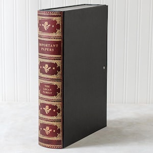 Pasta de arquivo personalizada estilo livro ou pasta de arquivo. A pasta perfeita para organizar documentos e prateleiras. Presente para amantes de livros e artigos de papelaria.