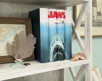 Set of 4 Book-Look A4 Ring Binder Files with Icon Jaws Movie Poster Themed Design. Vintage Storage Stationery for Classic Film Lovers.