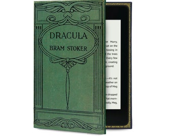 KleverCase Funda universal para Kindle y eReader o tableta con diseño de tapa de libro de Bram Stoker Drácula