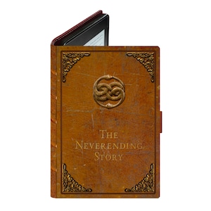 Universele Kindle eReader en iPad- of Fire-tablethoes Neverending Story-boekomslag met filmthema