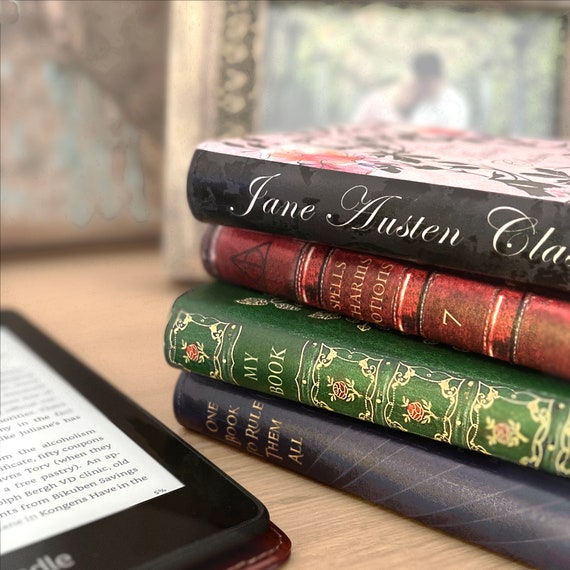 Étui Kindle Oasis avec couvertures de livres classiques en