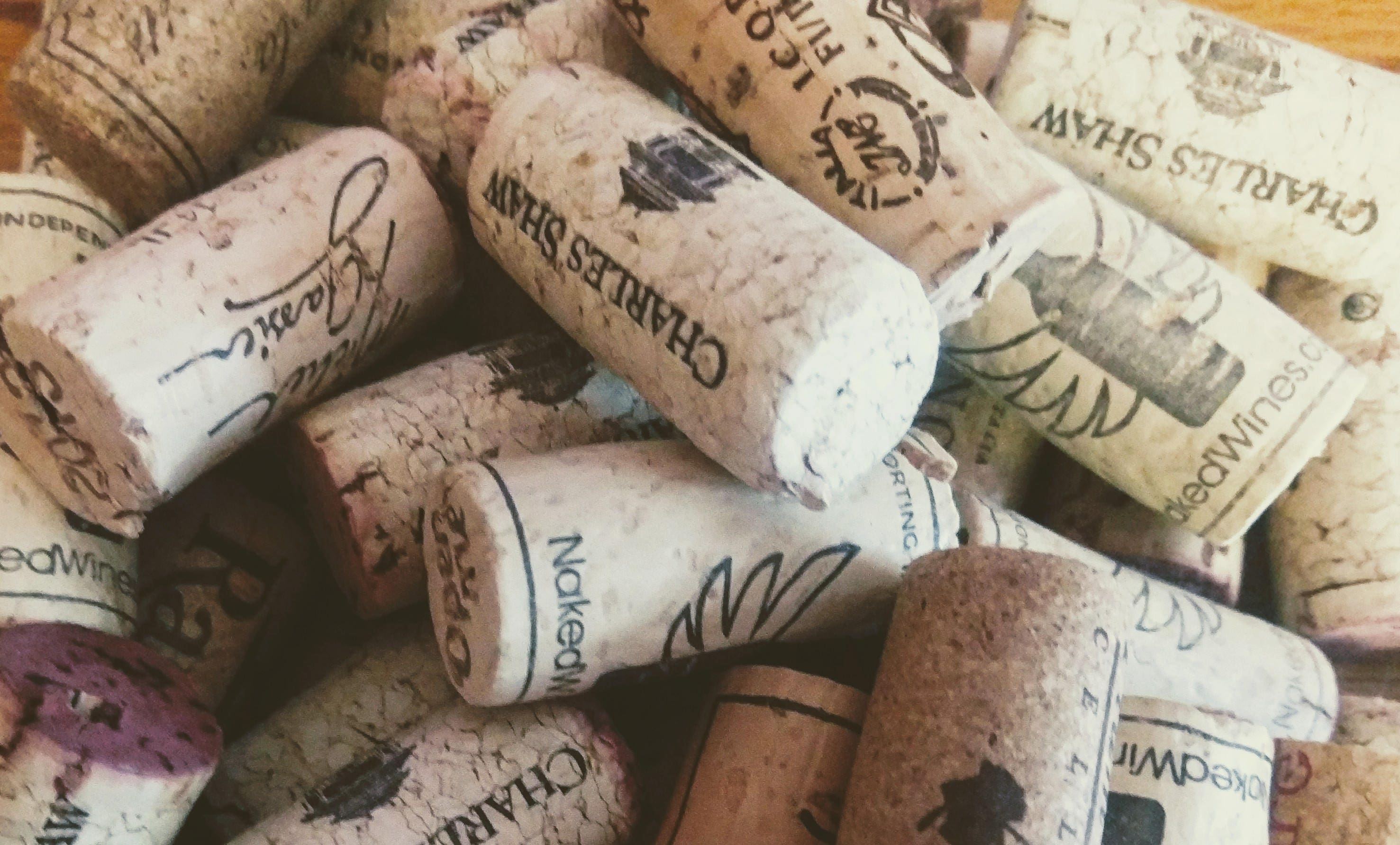 Free Ship 1000 Natural Used WINE Corks for Crafts, Red & White, No