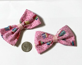 Cupcake bows, Pink bows, Kawaii Bows, Pigtail bows, Bakery, Cupcakes, Gift ideas, Stocking stuffers, Gifts for her, Hair bows, Girly bows,