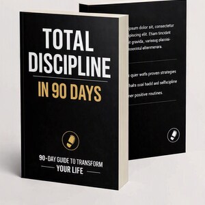 Pode incluir: Um livro preto intitulado Total Discipline in 90 Days com texto em branco e dourado. A capa apresenta um ícone circular com uma pegada de sapato. A contracapa exibe texto de preenchimento e um ícone circular menor com uma pegada de sapato.