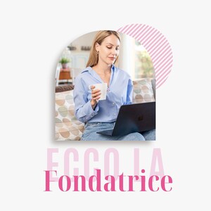 Può includere: Un design grafico con il testo CHI SONO, FEBE, ECCO LA Fondatrice e @FEBELLA.STUDIO. L'immagine centrale mostra una persona con una camicia azzurra e jeans blu che tiene una tazza bianca mentre utilizza un computer portatile scuro.