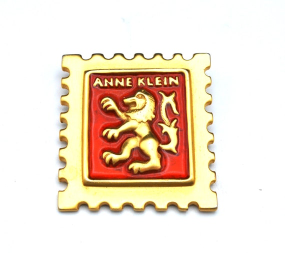 Anne Klein Heraldic Lion brooch red enamel gold