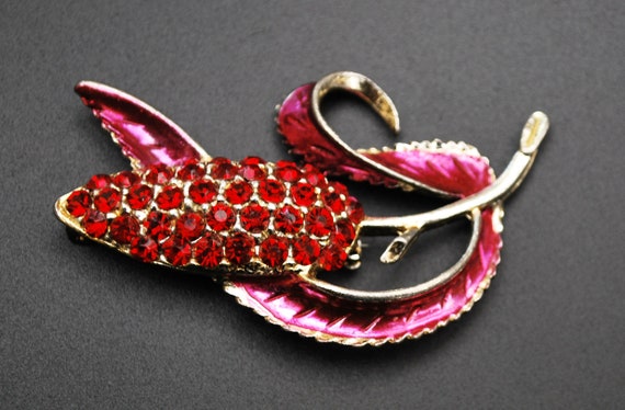 1940s  floral  Red rhinestone pink  Enamel Flower… - image 2