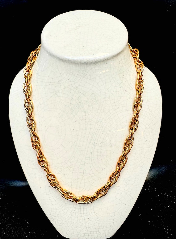 Trifari twister  gold chain necklace  Gold Plated… - image 3