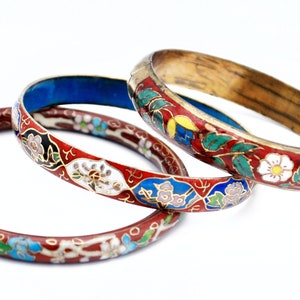 three Maroon Red Cloisonne Bangles Enamel bracelets Blue green red gold floral Asian  bracelet stacking bracelet lot of bangles
