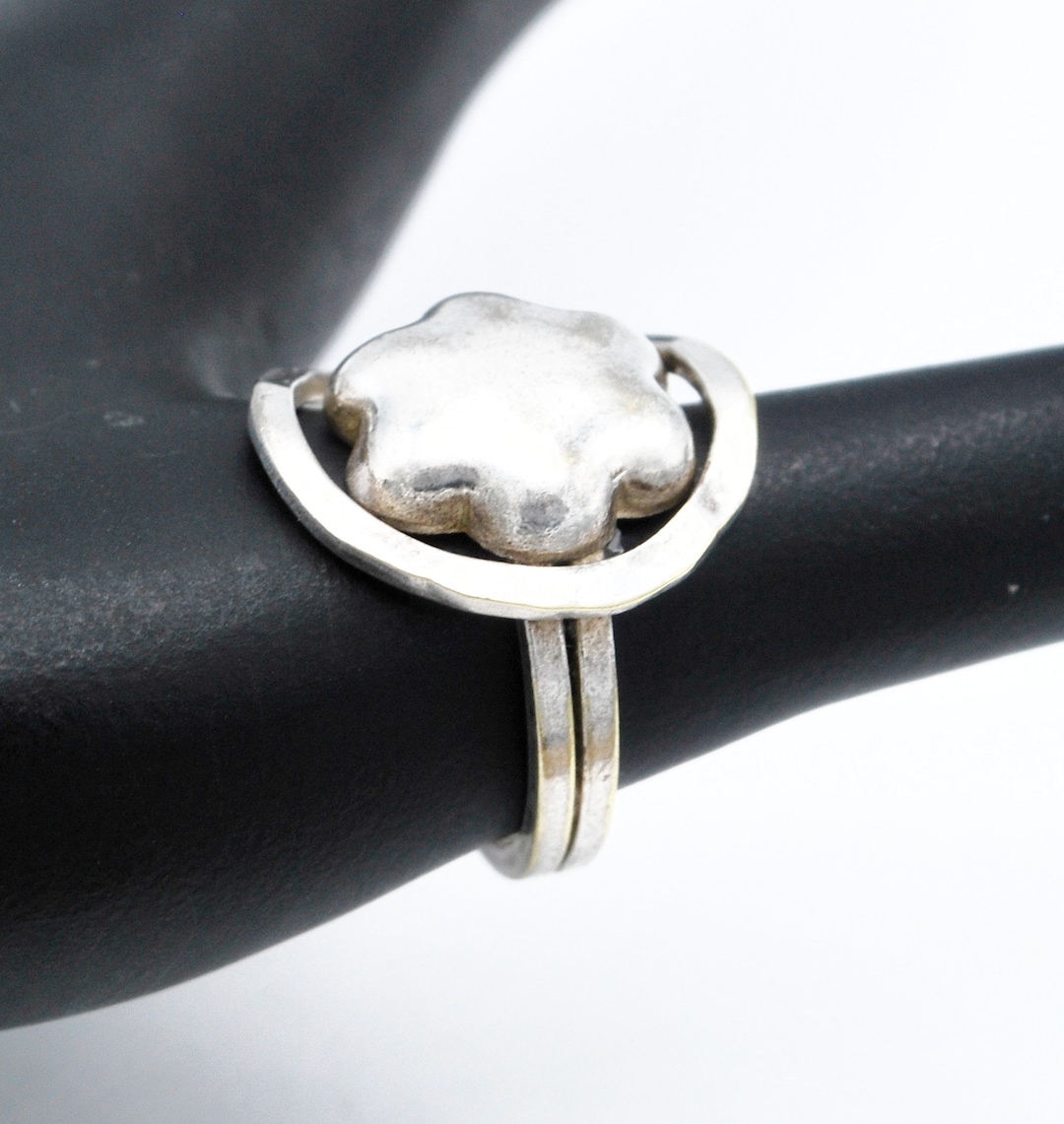 Sterling Flower Ring Sterling Silver Floral Size 9 Etsy New Zealand