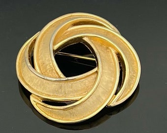 Crown Trifari  Brooch - Gold brush round  Swirl  Mid century Pin