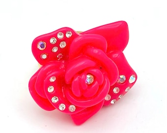 Juicy Couture flower ring pink  plastic clear rhinestone  size 6 -Floral ring