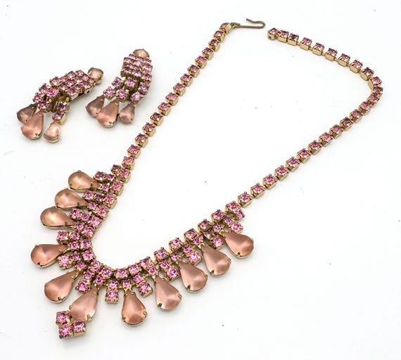 Pink rhinestone and earring set    collar necklace  Damon  orange crystal mid century jewelry set