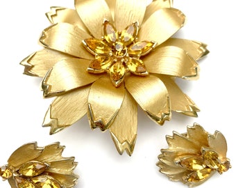 Flower  Brooch and Earring set  Brushed Gold orange Rhinestone  Mid Century Floral   Pin clip on earrings