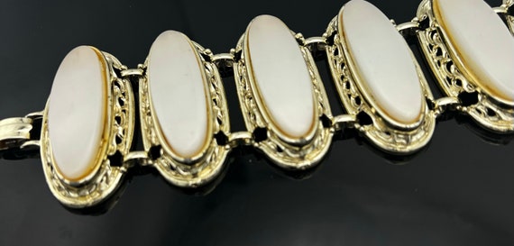 Chunky white  Thermoset  Link Bracelet  Large ova… - image 1