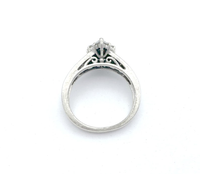 Sterling Cubic Zirconia Ring size 7 multi stone cz Promise ring