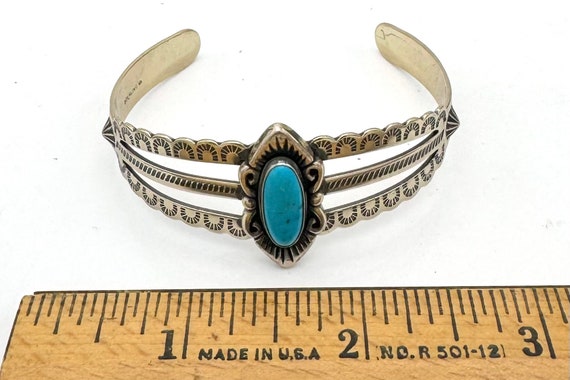 Small Sterling  Turquoise  cuff bracelet Southwes… - image 3