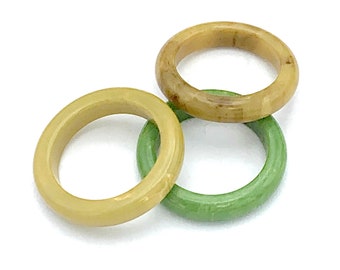 Bakelite ring size 5 vintage plastic stacking ring mustard yellow or green