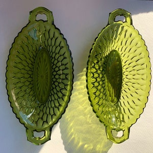 Vintage Olive Green Indiana Glass Serving Dish Set, Vintage Green Glass Pickle Dish Set of Two, Vintage Green Honeycomb Glass Trinket Dish