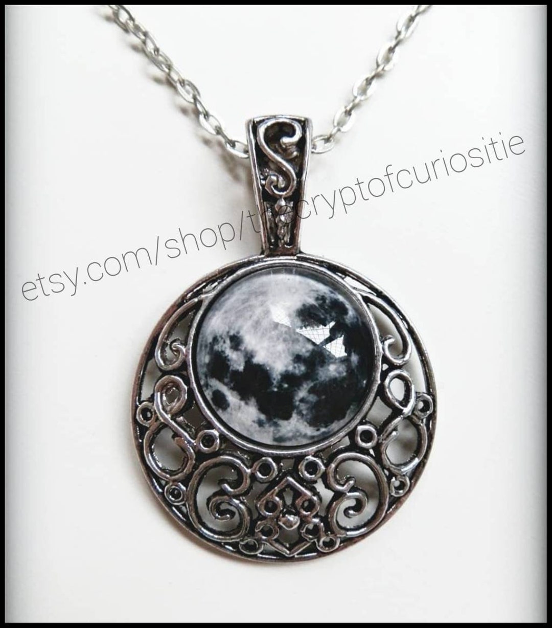 Night Enchantress Antique Silver Filigree Full Moon Cameo Etsy
