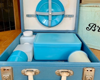 Vintage Brexton Picnic Set for Two: 1950s Blue Hamper - Etsy